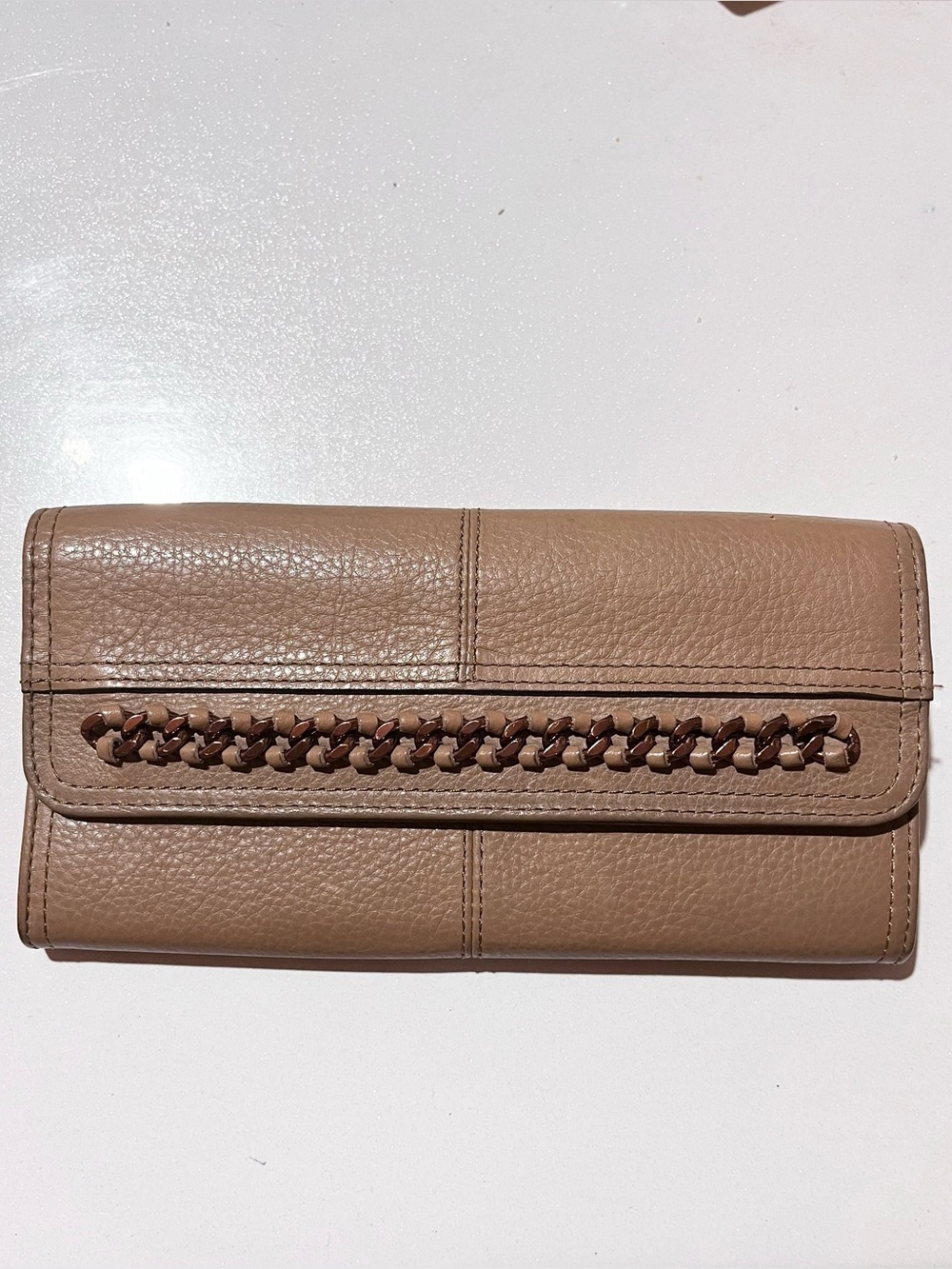 B Makowsky Tan Leather Wallet GUC